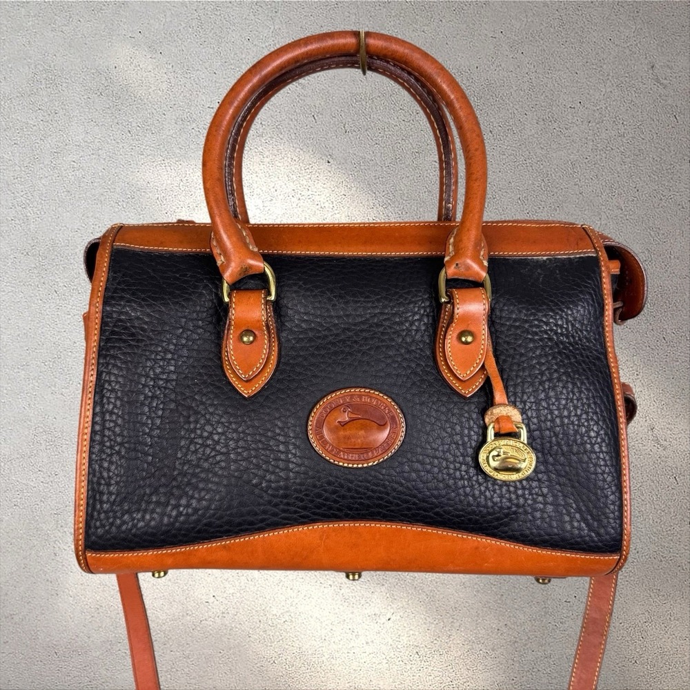 Dooney & Bourke Black Speedy Satchel Doctor Bag All Weather Leather Vintage USA